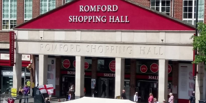 shops in romford shopping mall (1)
