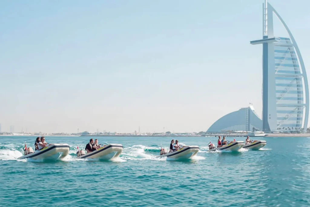 How Long Is the Average Boat Tour Dubai Offers?